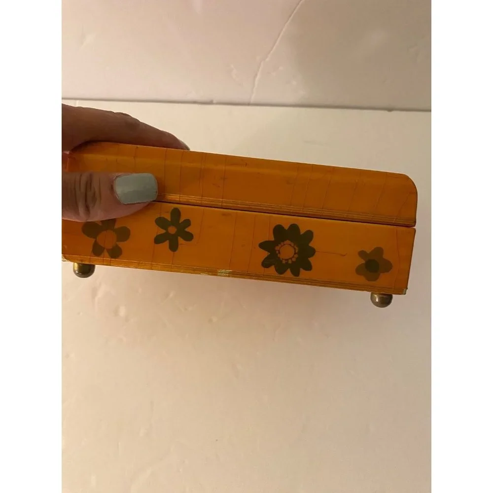 Holly Hobbie Vintage Handcrafted Wooden Jewelry box. - Picture 12 of 12